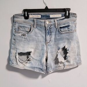 27 Anthropologie Pilcro Mid Rise Denim  Light Wash Distressed Jean Shorts Boho